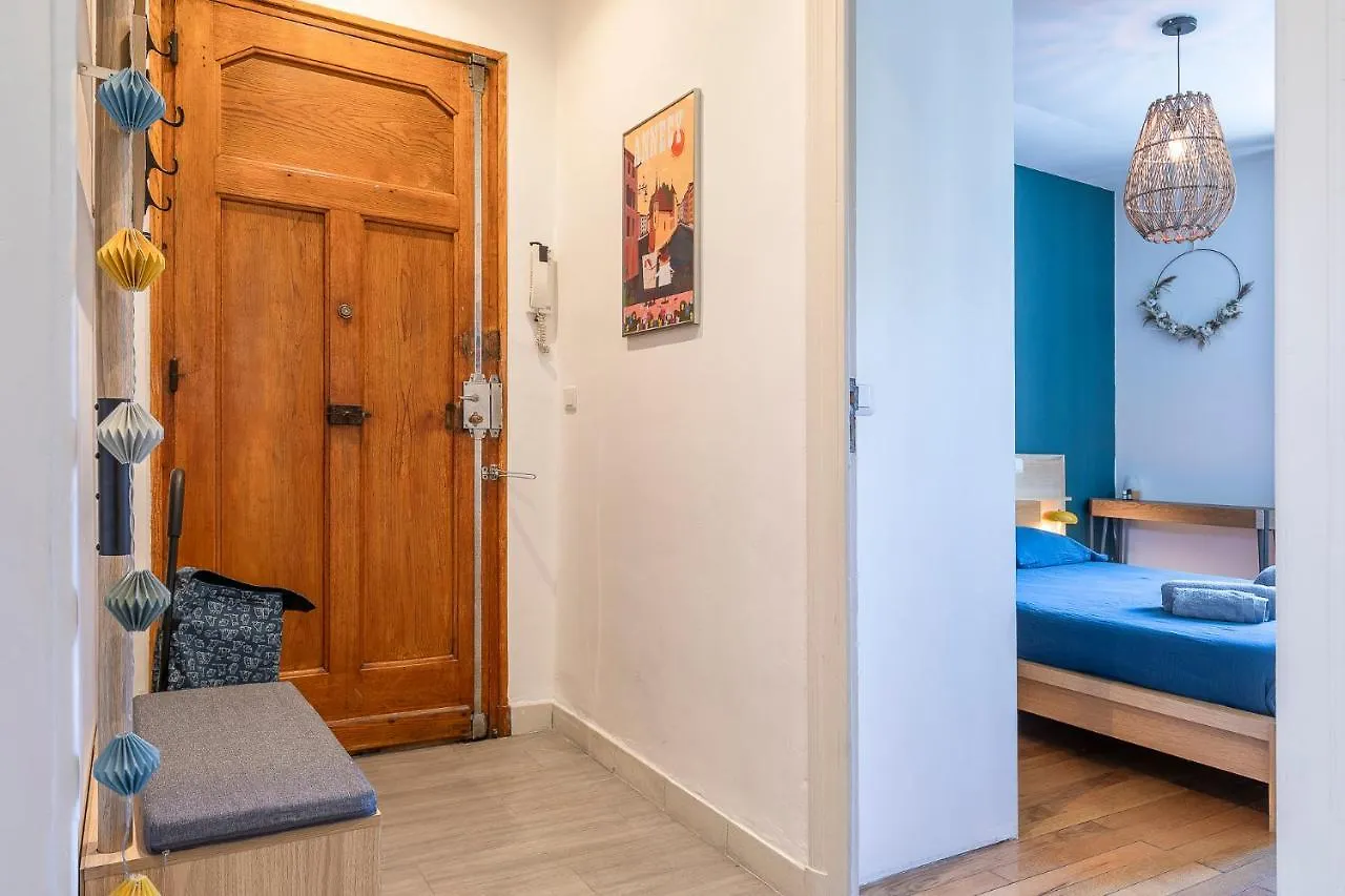 Apt 2-4 pers, charme de l'ancien, calme, vélos, Annecy centre Appartamento